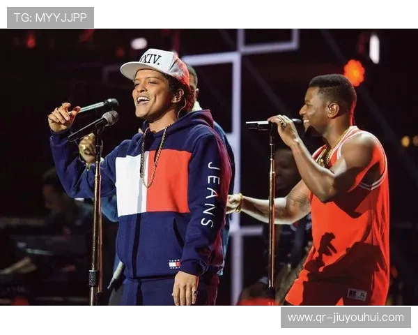 Tommy足球服打造热血赛场风潮展现青春活力与团队荣耀